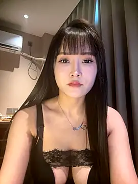 Snapshot of weiweibaby9 chatting on 10/11/25, 07:31 weiweibaby9 online show from 10/11/25, 07:31