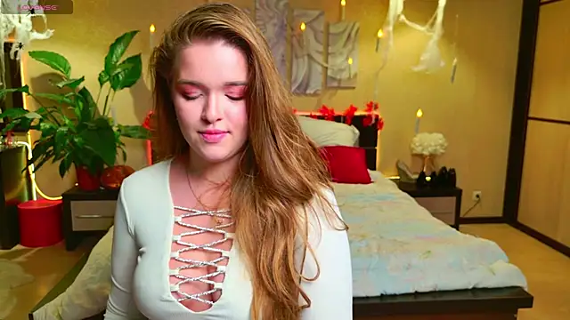 EmilyWhispers online show from 10/08/25, 07:36