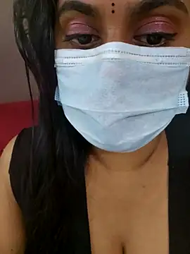 Snapshot of Dheronika_sweetie chatting on 02/12/26, 05:34 Dheronika sweetie online show from 02/12/26, 05:34