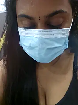 Snapshot of Dheronika_sweetie chatting on 03/03/26, 12:12 Dheronika sweetie online show from 03/03/26, 12:12