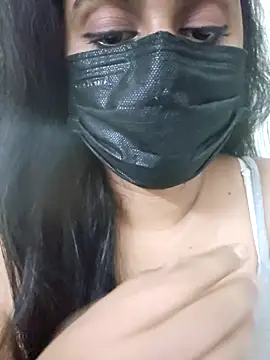 Snapshot of Dheronika_sweetie chatting on 01/16/26, 06:45 Dheronika sweetie online show from 01/16/26, 06:45