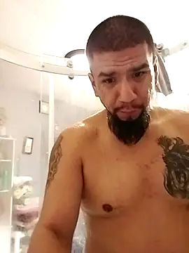 Snapshot of JNTre chatting on 01/07/26, 08:30 JNTre online show from 01/07/26, 08:30