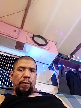 Snapshot of JNTre chatting on 03/01/26, 01:33 JNTre online show from 03/01/26, 01:33