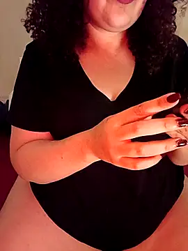 Snapshot of bbw_desire6 chatting on 12/16/25, 06:45 bbw desire6 online show from 12/16/25, 06:45