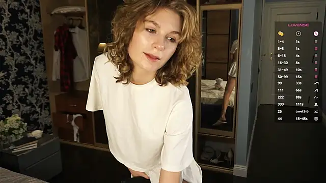 BellaReppert online show from 12/16/25, 08:51