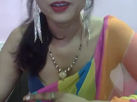 Laila Cute online show from 05/31/26, 04:40