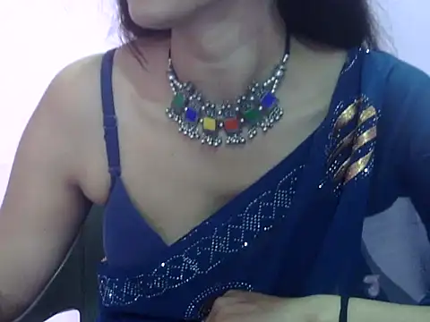 Laila Cute online show from 05/15/26, 04:10