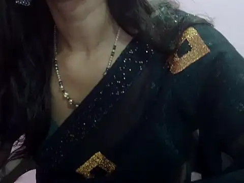 Laila Cute online show from 05/04/26, 05:33