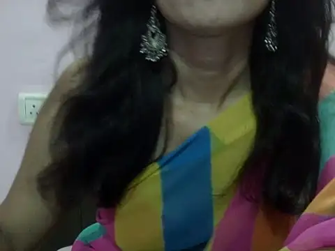 Laila Cute online show from 06/11/26, 03:53