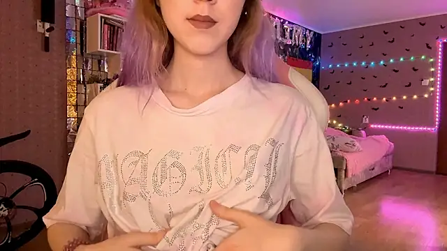 Jerrieberry online show from 02/12/26, 01:44