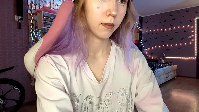 Jerrieberry online show from 02/22/26, 01:13