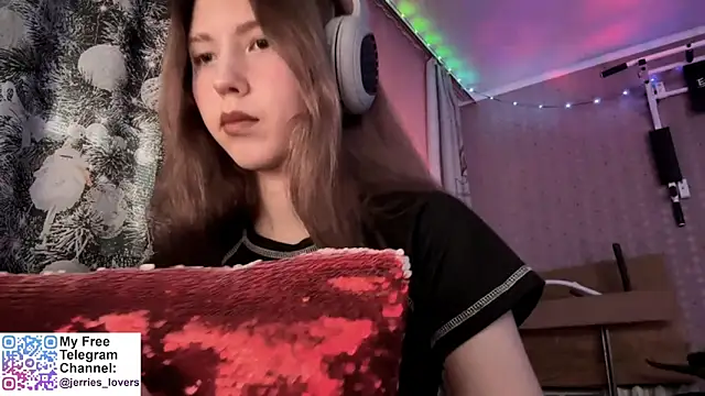 Jerrieberry online show from 10/04/25, 01:12