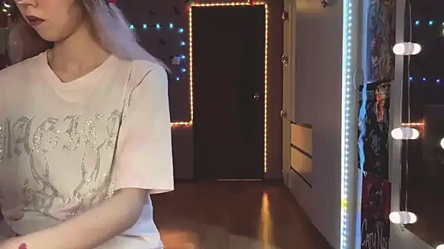 Jerrieberry online show from 03/24/26, 01:33