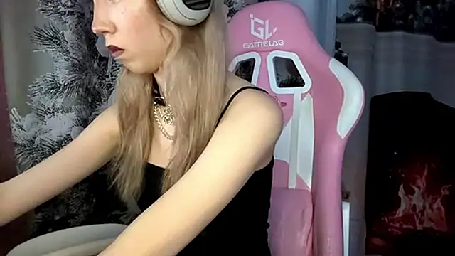 Jerrieberry online show from 11/30/25, 01:56