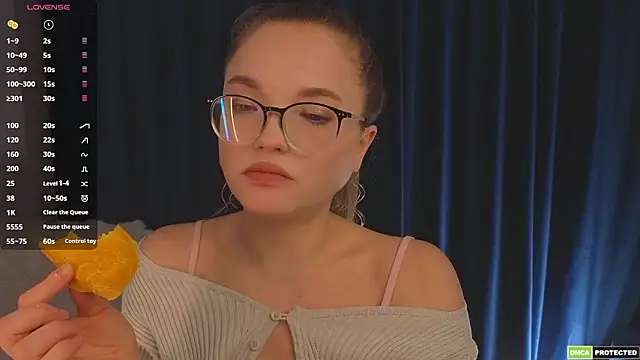 JulieLupo online show from 03/29/26, 06:15