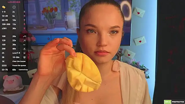 JulieLupo online show from 04/03/26, 06:31