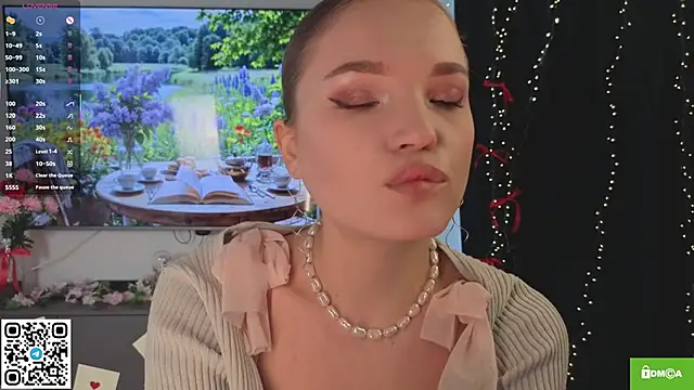 JulieLupo online show from 03/10/26, 06:28