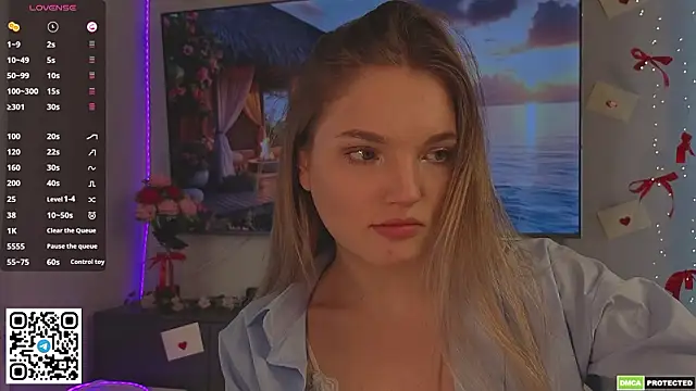 JulieLupo online show from 03/26/26, 06:22