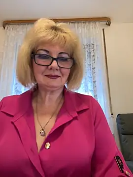 BoloshkaBlonda online show from 11/28/25, 02:39