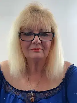 BoloshkaBlonda online show from 10/07/25, 10:38