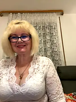 BoloshkaBlonda online show from 11/13/25, 06:34