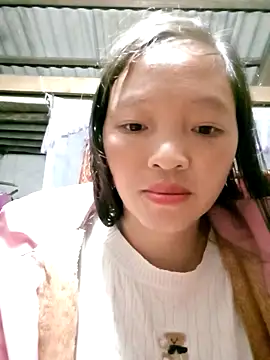 Minkine022 online show from 10/27/25, 11:22