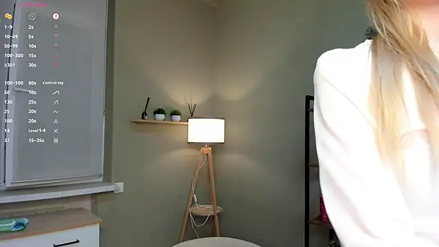 PocketDollX online show from 03/25/26, 03:00