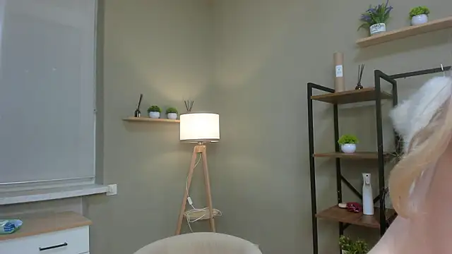 PocketDollX online show from 03/11/26, 03:06