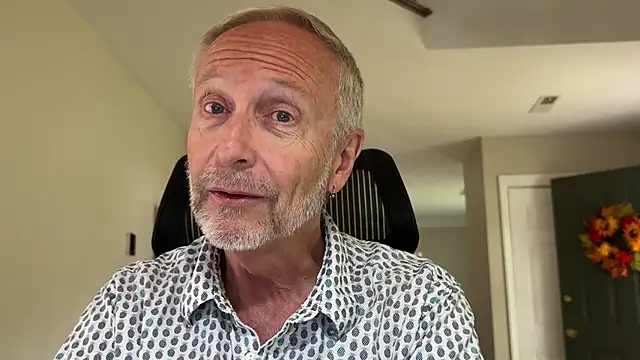 ApolloThrust online show from 10/21/25, 08:19