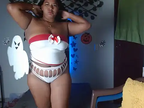 Ebony luna online show from 10/03/25, 12:50