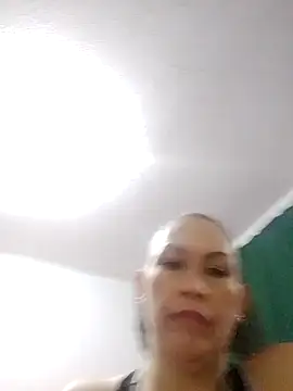 Snapshot of adelgey_michell chatting on 10/03/25, 10:11 adelgey michell online show from 10/03/25, 10:11