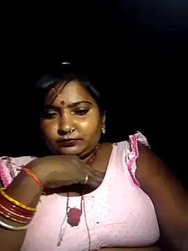 Snapshot of Supercapll chatting on 10/17/25, 02:41 Supercapll online show from 10/17/25, 02:41