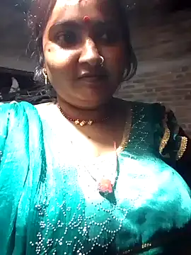 Snapshot of Supercapll chatting on 10/13/25, 07:37 Supercapll online show from 10/13/25, 07:37