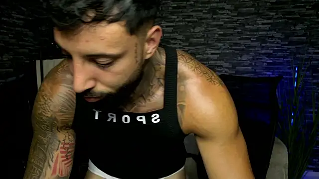 MasculineGuy99 online show from 07/04/26, 07:18