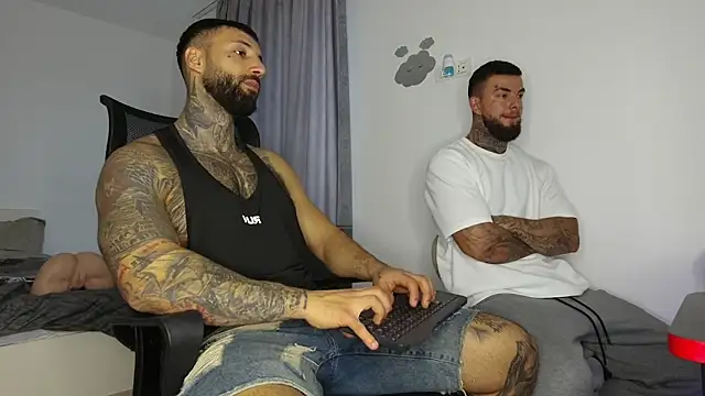 MasculineGuy99 online show from 11/10/25, 09:25