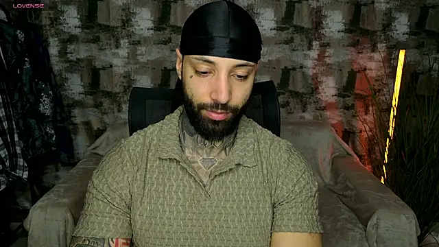 MasculineGuy99 online show from 01/13/26, 07:34