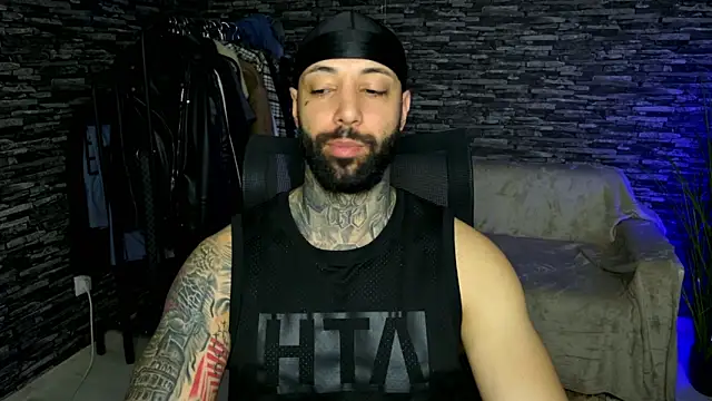 MasculineGuy99 online show from 04/21/26, 08:10