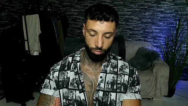 MasculineGuy99 online show from 07/02/26, 12:22