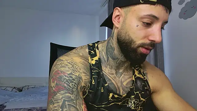 MasculineGuy99 online show from 12/16/25, 09:35