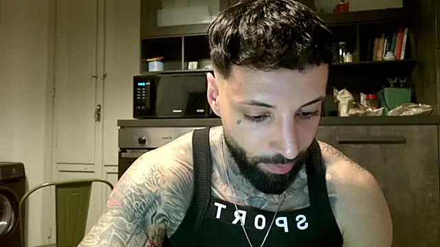 MasculineGuy99 online show from 05/19/26, 11:34