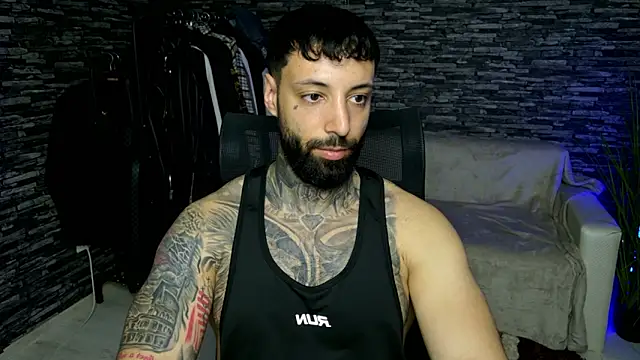 MasculineGuy99 online show from 05/14/26, 06:38
