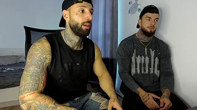 MasculineGuy99 online show from 11/13/25, 07:34