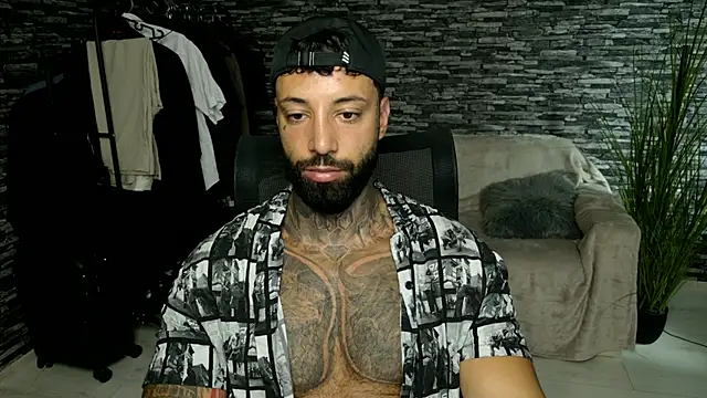 MasculineGuy99 online show from 07/08/26, 10:16