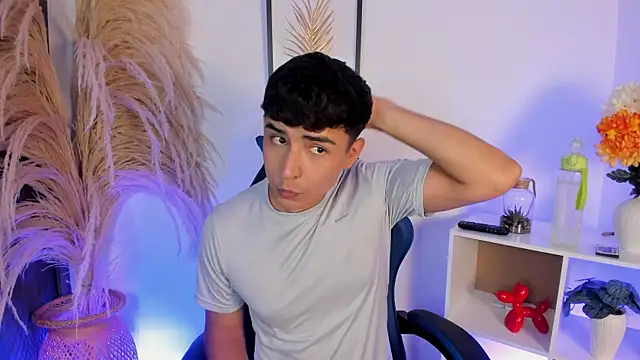 Thiago Connor21 online show from 05/16/26, 11:37