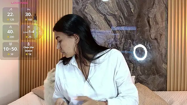Pocahontas sun online show from 10/15/25, 01:48