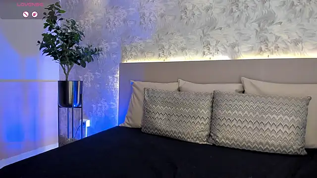 saraycollins online show from 03/30/26, 12:17