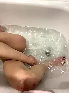 pleasedontpressaredburton online show from 11/19/25, 10:59