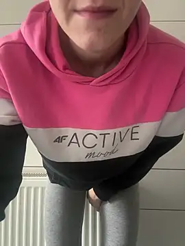 pleasedontpressaredburton online show from 10/16/25, 07:27