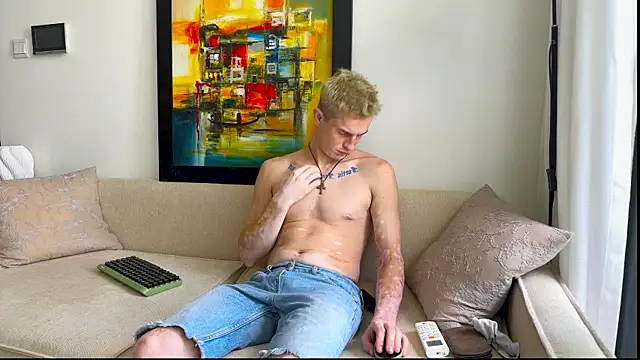 YummyGann online show from 11/30/25, 04:57