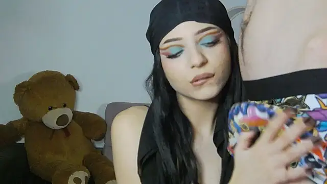 Snapshot of Dahliacruzz chatting on 03/07/26, 05:18 Dahliacruzz online show from 03/07/26, 05:18